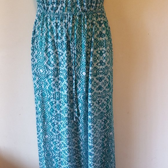 Green Ikat Maxi Dress - Picture 3 of 4